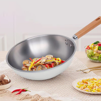 Poêle à Wok en Titane Pur – 30 cm